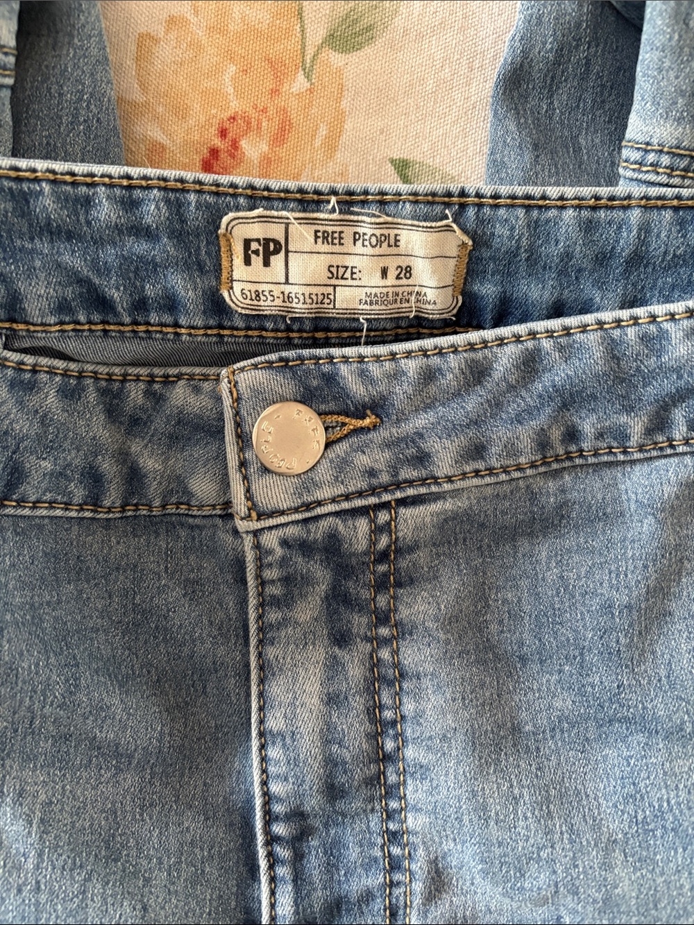 Free People Ladies Light Blue High-Rise Flare Jeans-28 - Picture 4 of 7